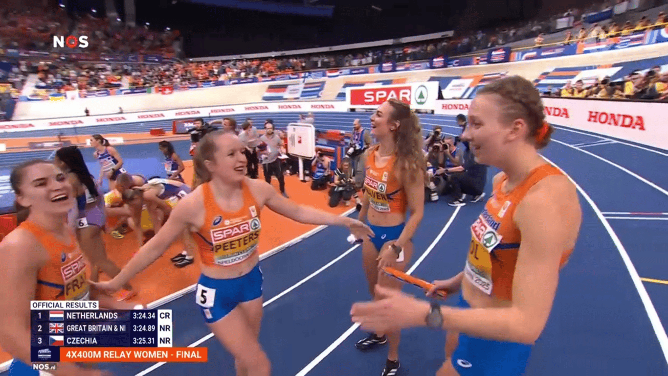 Femke Bol bezorgt Nederland 7e gouden medaille met sterke sprint op 4x400 meter