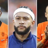 De witte haarband dan wel zweetband van Memphis Depay zorgt voor ophef