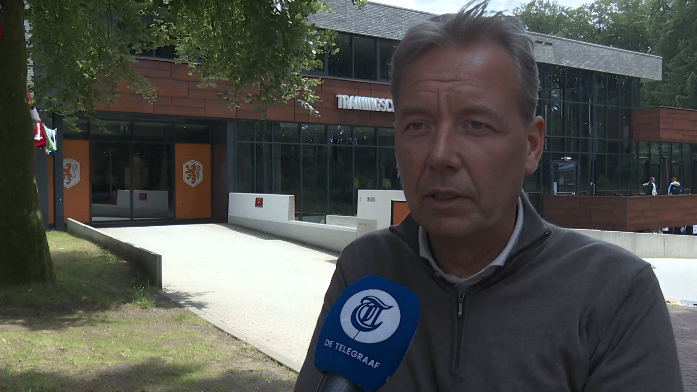 Valentijn Driessen, chef voetbal van De Telegraaf