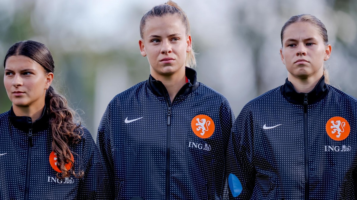 Jong Oranje Vrouwen wint met 3-0 van Schotland O23 in het Tienlandentoernooi.