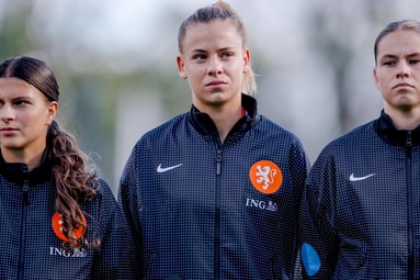 Jong Oranje Vrouwen wint met 3-0 van Schotland O23 in het Tienlandentoernooi.
