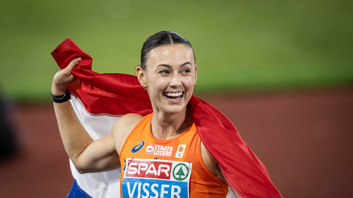 Nadine Visser (31) heeft dinsdagavond in Birmingham na een zinderende fotofinish de Europese outdoortitel op de 100 meter horden veroverd.