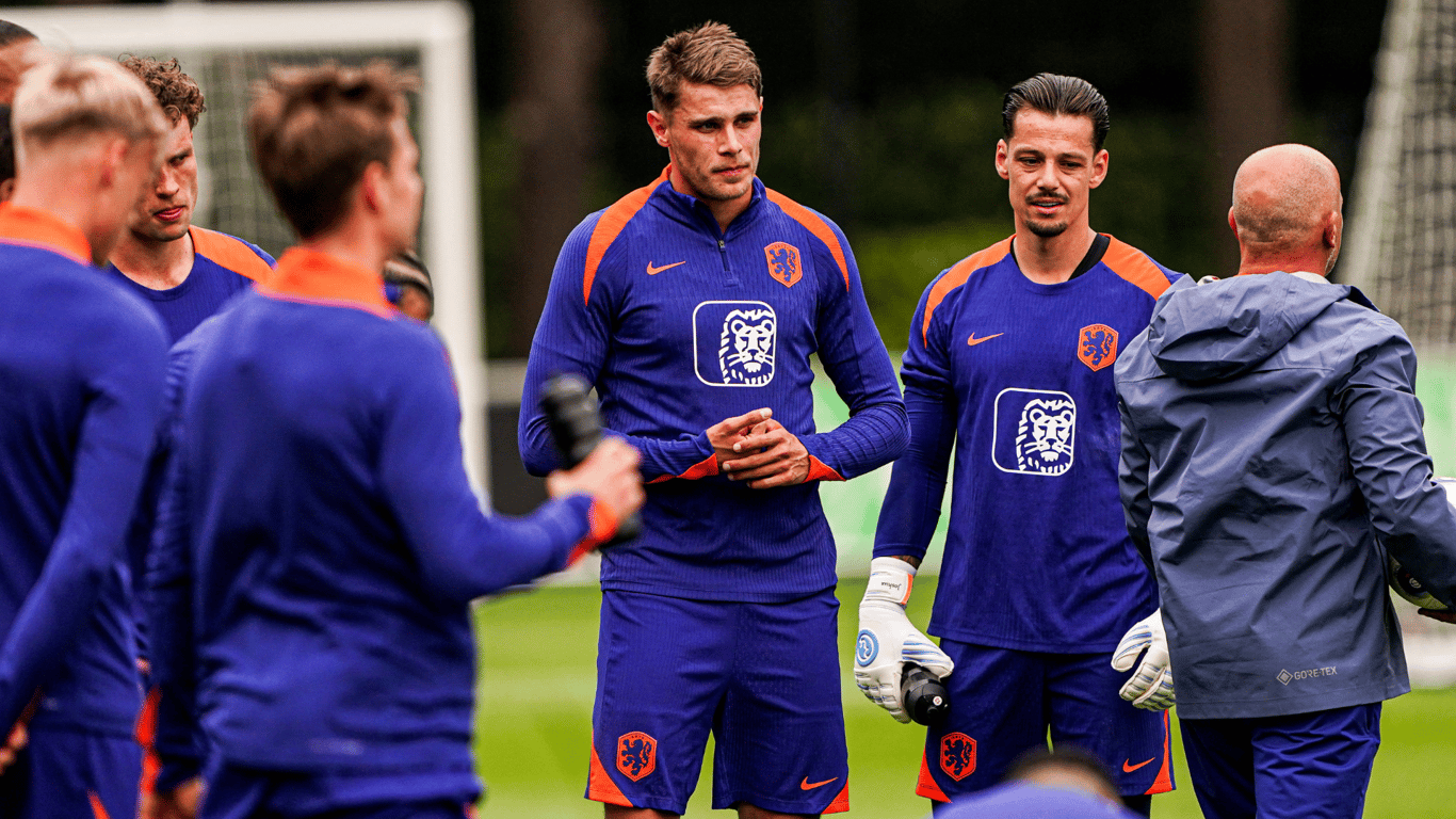 Micky van de Ven op de KNVB Campus in Zeist