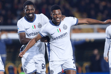 Denzel Dumfries scoort voor Internazionale