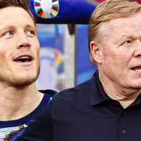 Wout Weghorst en Ronald Koeman