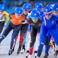 Marijke Groenewoud tijdens de massastart op de Olympische Spelen van 2026.