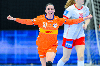 Kelly Vollebregt scoort voor Oranje