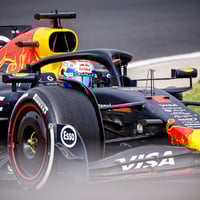 Max Verstappen in zijn RB21