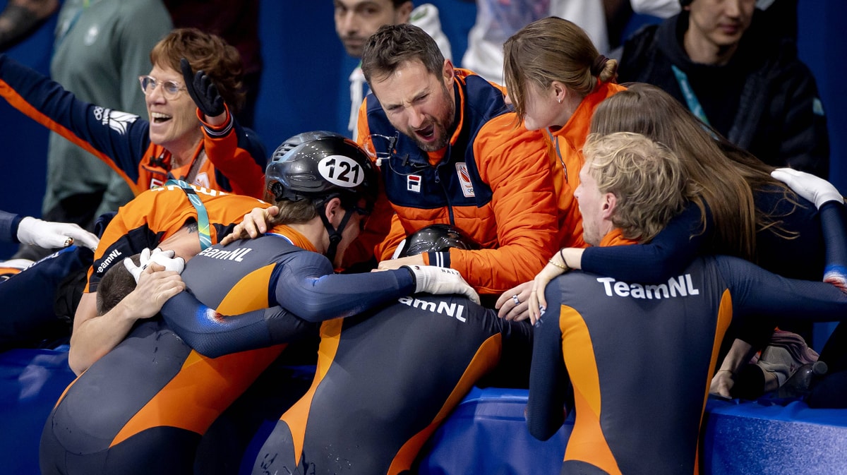 Historisch goud voor de shorttrackmannen