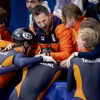 Historisch goud voor de shorttrackmannen