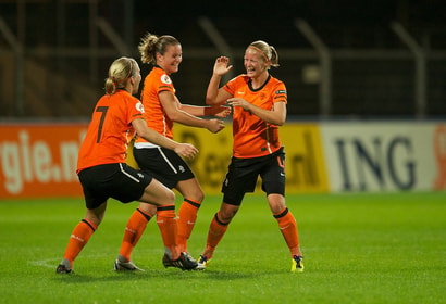 Sylvia Smit, Sherida Spitse en Mandy van den Berg
