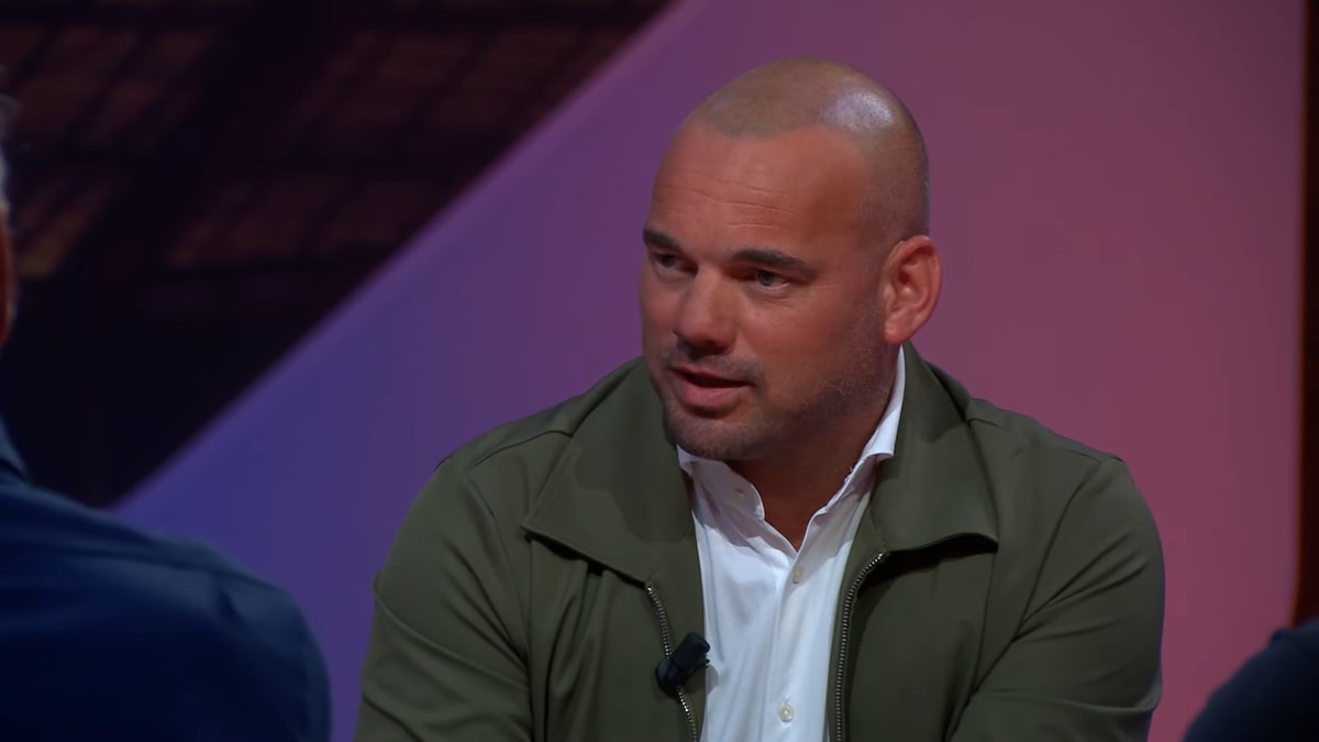 Wesley Sneijder aan tafel bij Ziggo Sport