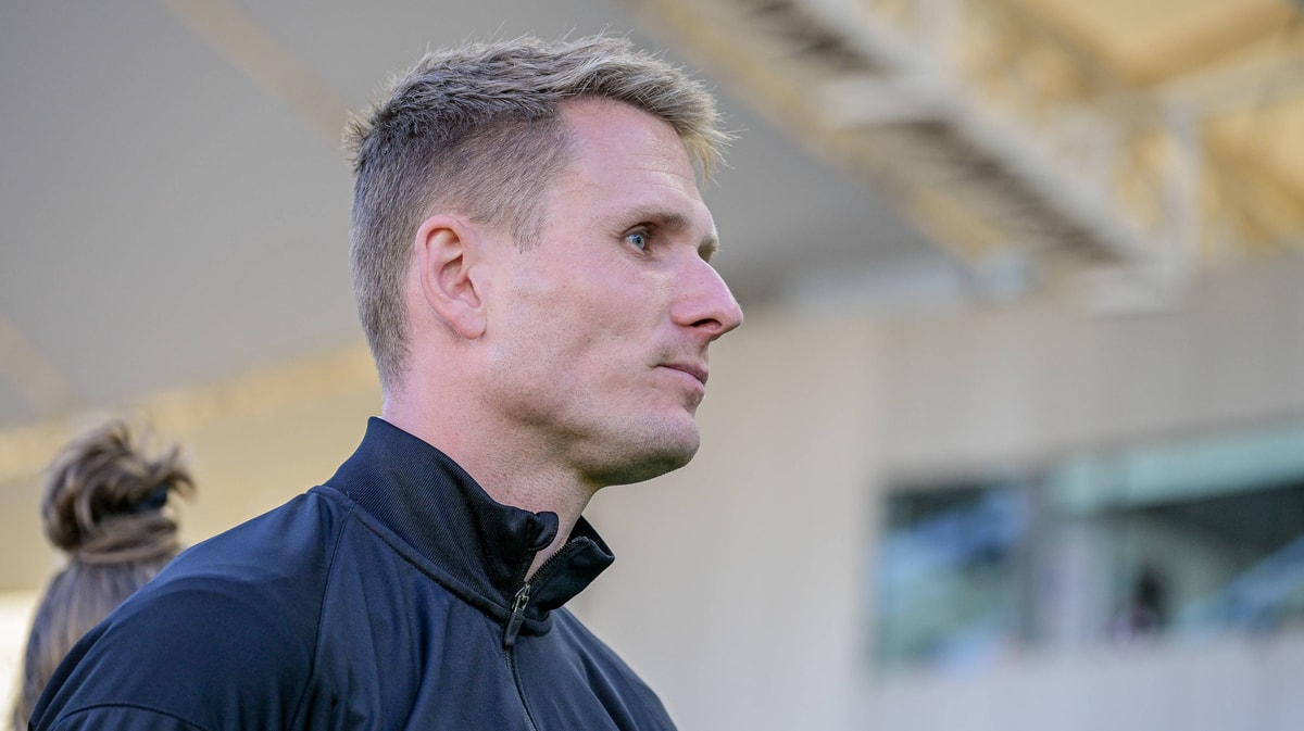 Olivier Amelink, bondscoach van Jong Oranje (vrouwen)