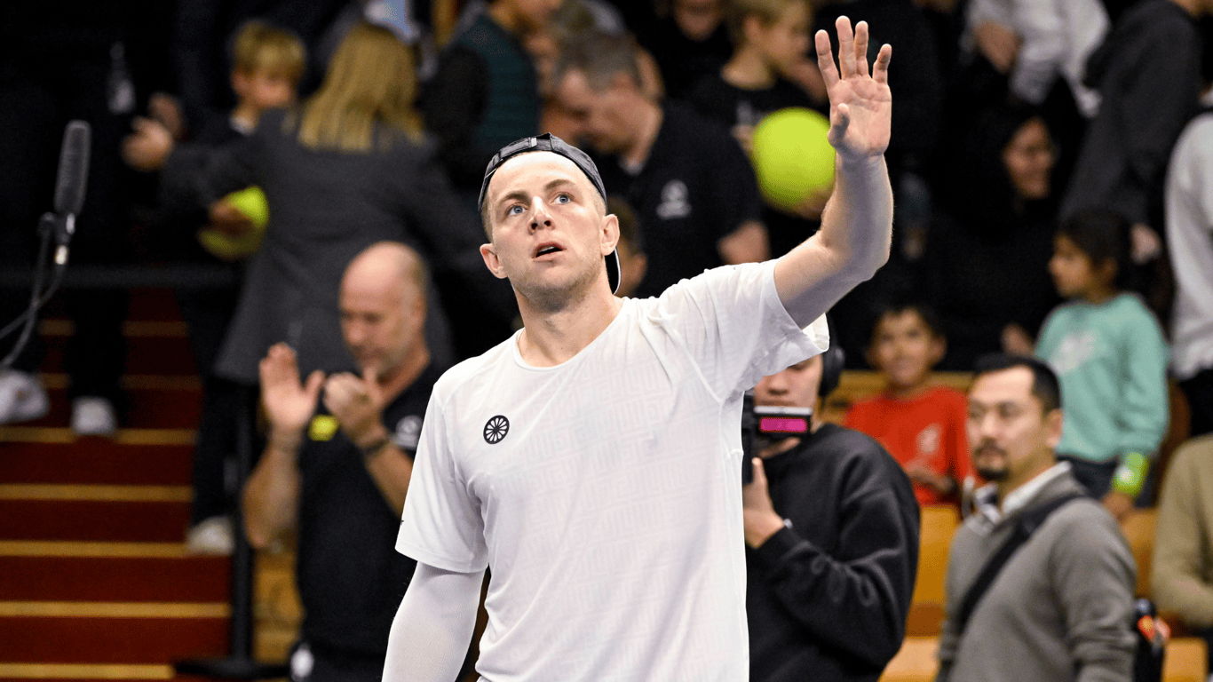 Tallon Griekspoor stunt tegen Casper Ruud op het ATP-toernooi in Stockholm