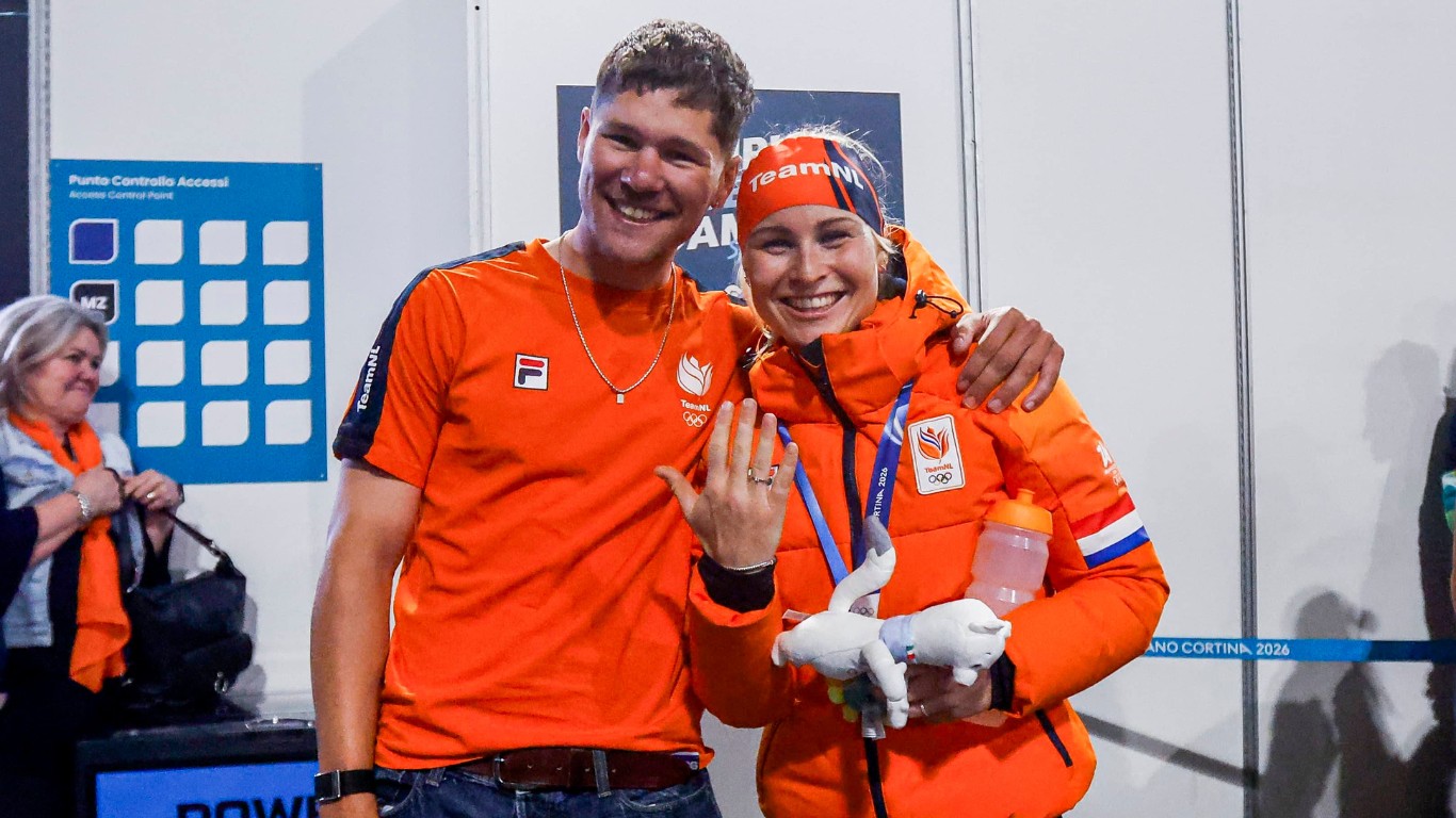 Marijke Groenewoud raakt verlovingsring direct kwijt na aanzoek: 'Heel stom'