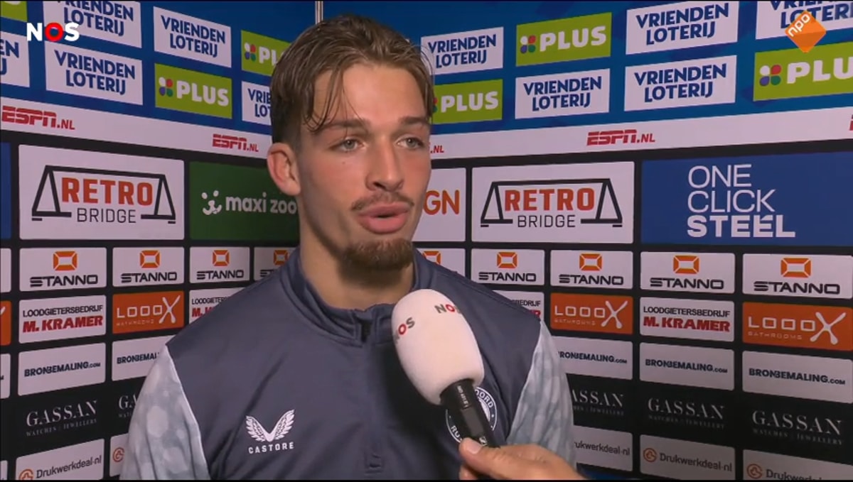 Luciano Valente voor de camera van de NOS