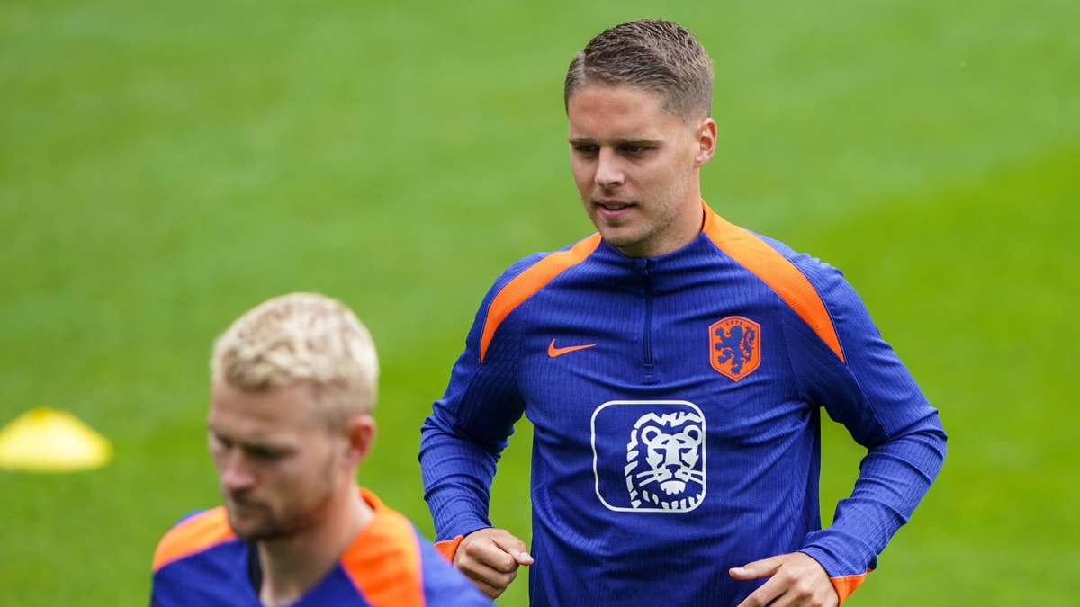 Joey Veerman bij het Nederlands elftal