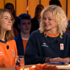 Michelle (links) en Xandra Velzeboer