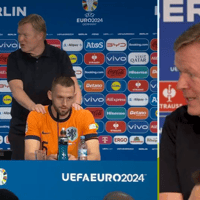 Ronald Koeman staat op en verlaat persconferentie op EK