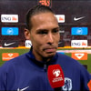 Virgil van Dijk voor de camera van de NOS