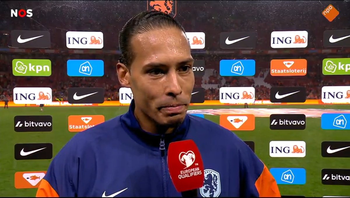 Virgil van Dijk voor de camera van de NOS