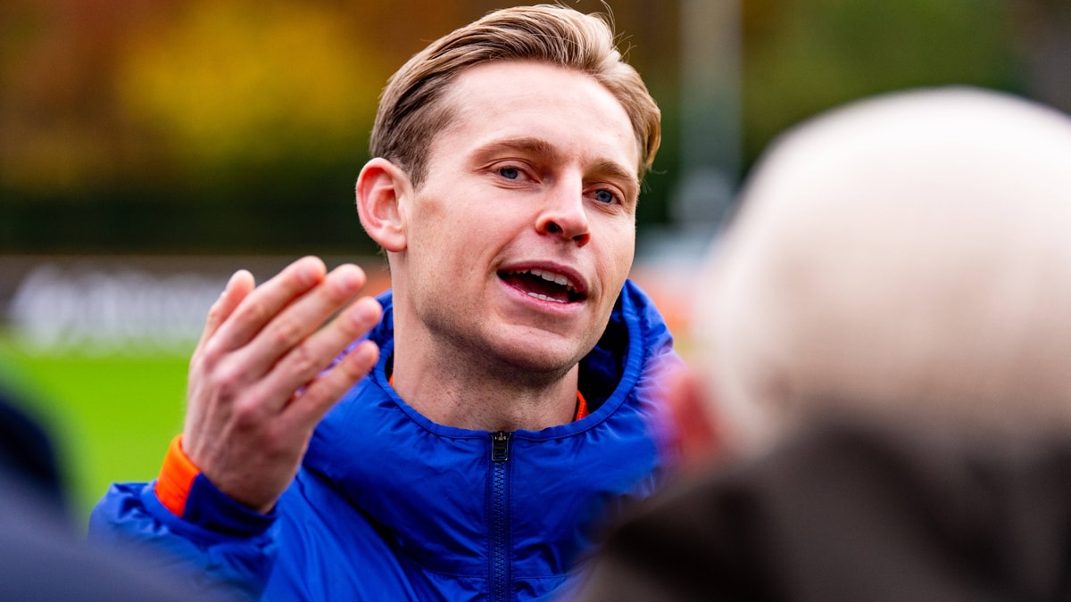 Geen Premier League-drang: De Jong blijft Barcelona trouw