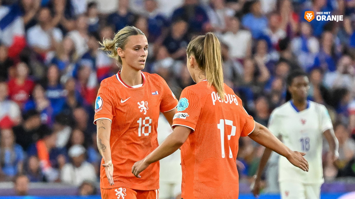 Kerstin Casparij verliest basisplek bij Oranje aan Lynn Wilms ondanks Gouden Bal-nominatie