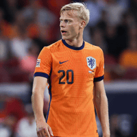 Jan Paul van Hecke maakte zijn debuut voor Oranje tegen Duitsland.