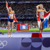 Lieke Klaver, Femke Bol, zilver, 4x400 meter, atletiek, Olympische Spelen, Parijs2024, TeamNL