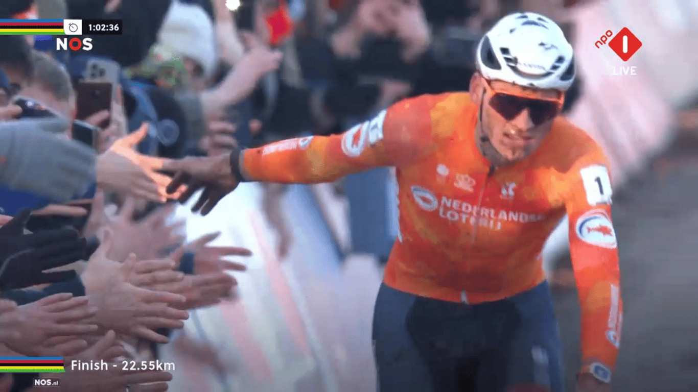 Mathieu van der Poel pakt zijn zevende wereldtitel