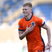 Kees Smit in actie voor Oranje O19