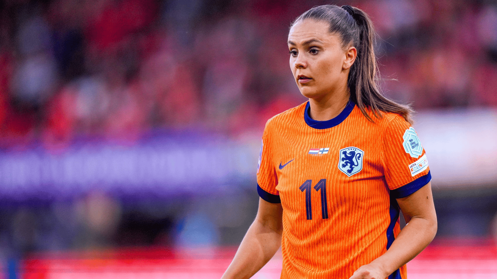 Lieke Martens in actie voor de Oranje Leeuwinnen