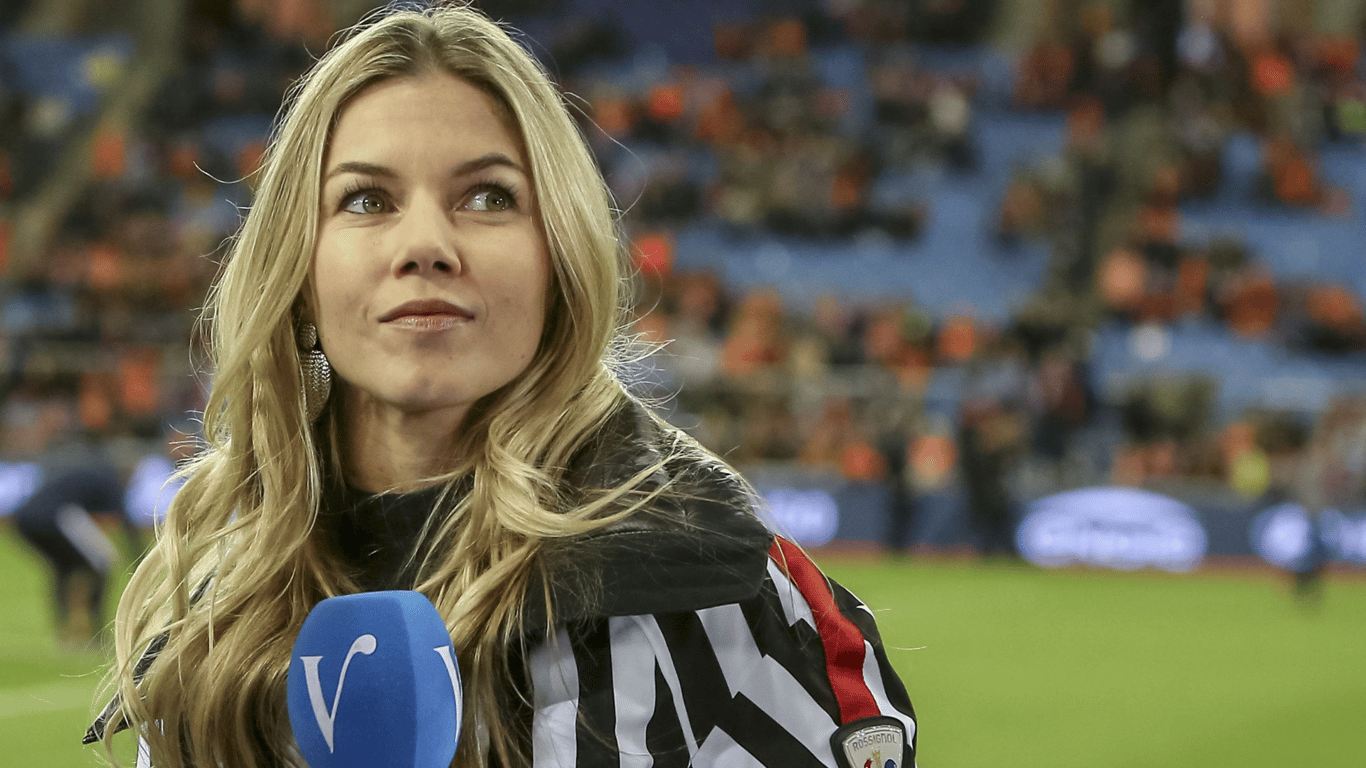 Anouk Hoogendijk, voormalig Oranje-international