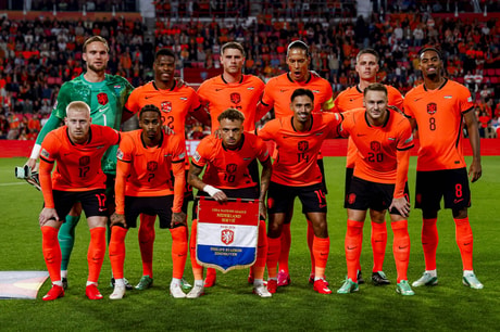 Opstelling Nederland - Servië