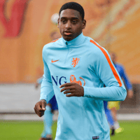 Pablo Rosario in het shirt van Jong Oranje