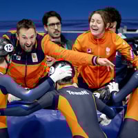 Niels Kerstholt viert een overwinning met TeamNL