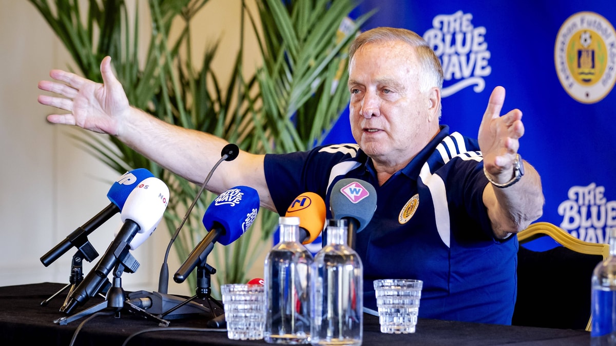 Dick Advocaat, bondscoach van Curaçao