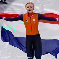 Xandra Velzeboer wint 500 meter