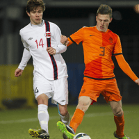 Jeffrey Gouweleeuw in actie voor Jong Oranje