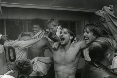 De spelers van Nederland vieren 'Het Wonder van Dublin'