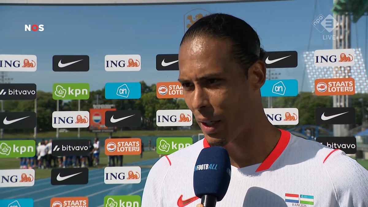 Virgil van Dijk voor de camera van de NOS