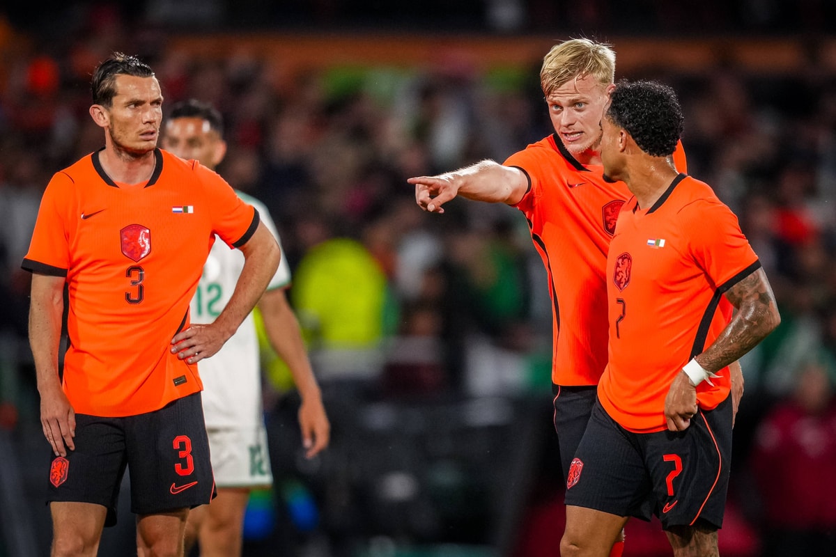 Overleg bij het Nederlands elftal