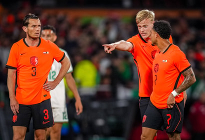 Overleg bij het Nederlands elftal