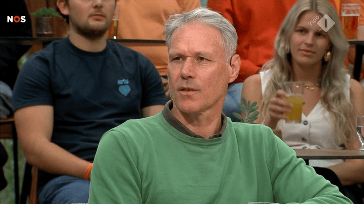 Marco van Basten bij Studio Fusball op de NOS