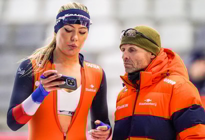 Jutta Leerdam met haar trainer Kosta Poltavets 