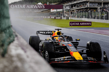 Max Verstappen op het circuit van Spa-Francorchamps