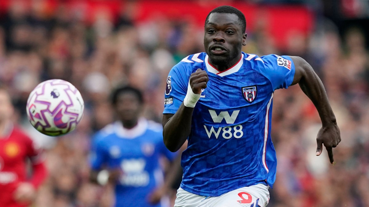 Brian Brobbey in actie voor Sunderland