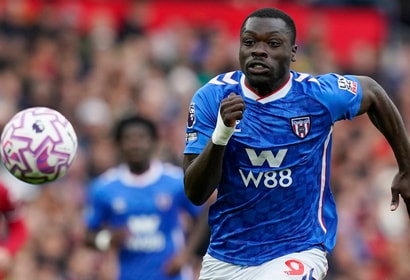 Brian Brobbey in actie voor Sunderland