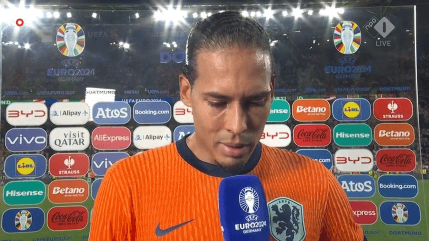 Virgil van Dijk na afloop van de nederlaag van Nederland tegen Engeland op het EK