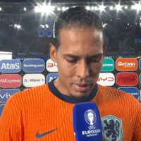Virgil van Dijk na afloop van de nederlaag van Nederland tegen Engeland op het EK